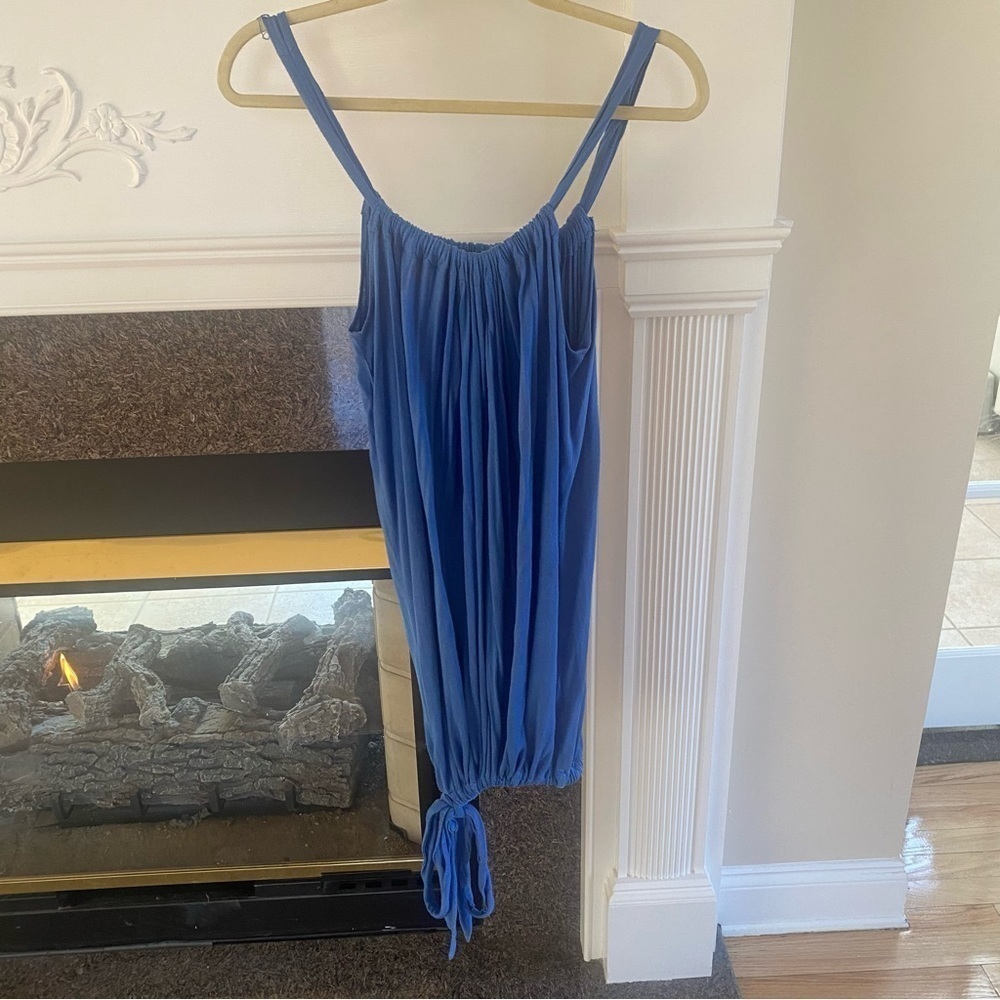 Revolve coverup - Picture 2 of 12